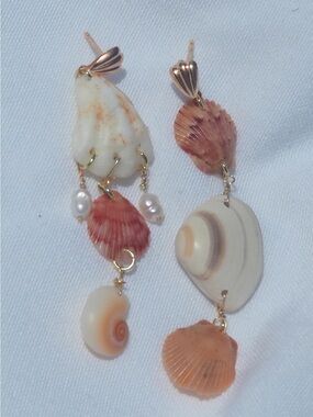 Handmade Shell Drop Earrings in Natural Peach and Cream
